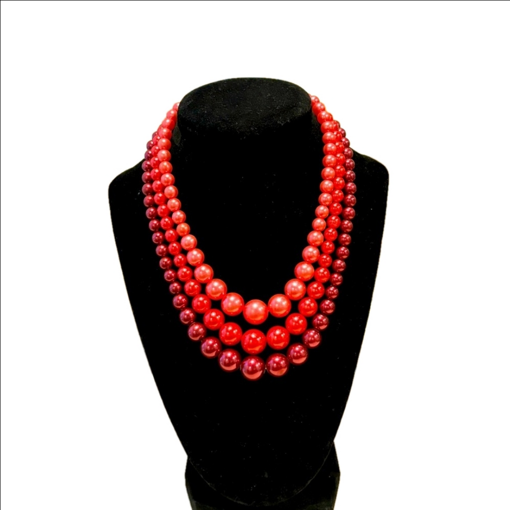 Vintage beaded Necklace 3 strands of Pinks Faux pearls